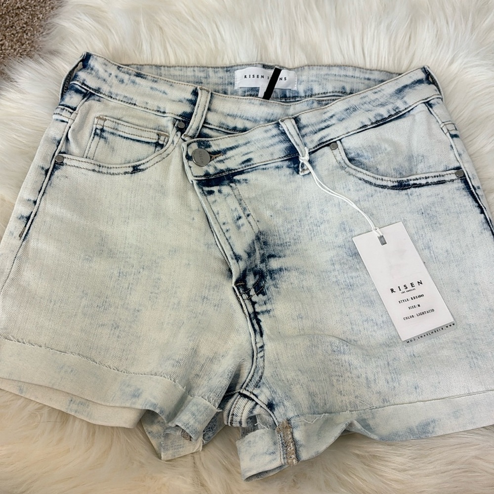 Risen Light Acid Wash Denim Jean Shorts - White/Blue